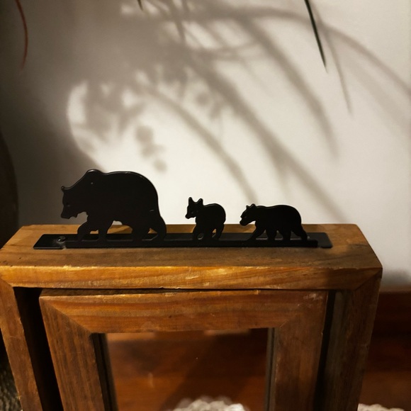 Vintage Swivel Photo Frame withh Iron Black Bears 3.5x5” Weathered Wood Rustic - Picture 4 of 10